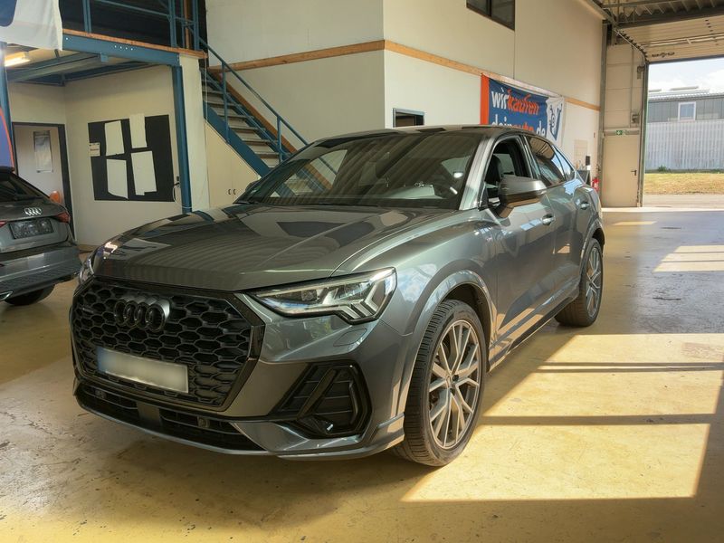 Audi Q3 Sportback 40 TDI quattro S line