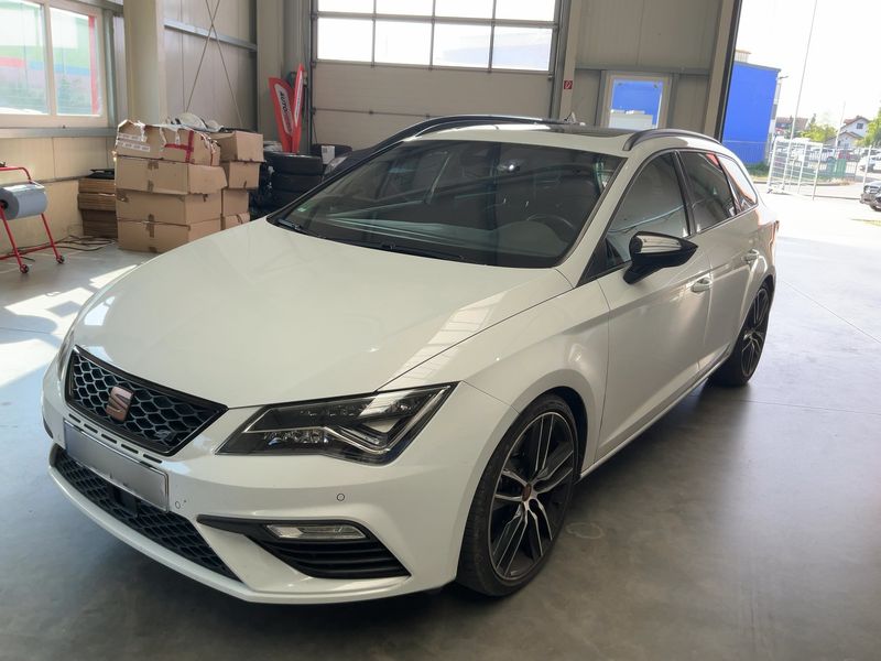 Seat Leon 2.0 TSI Cupra 300 4Drive