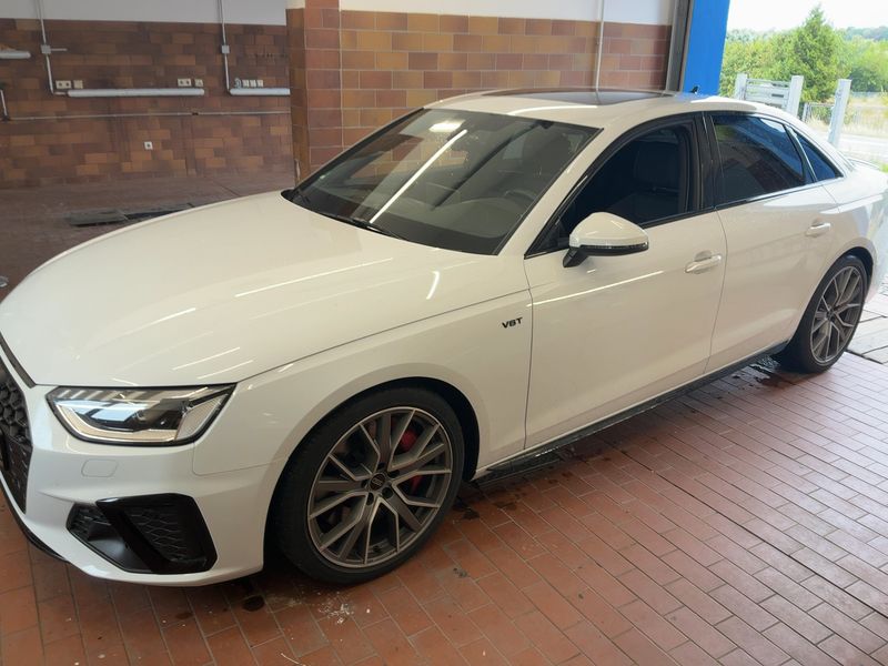 Audi S4 3.0 TDI Mild-Hybrid quattro