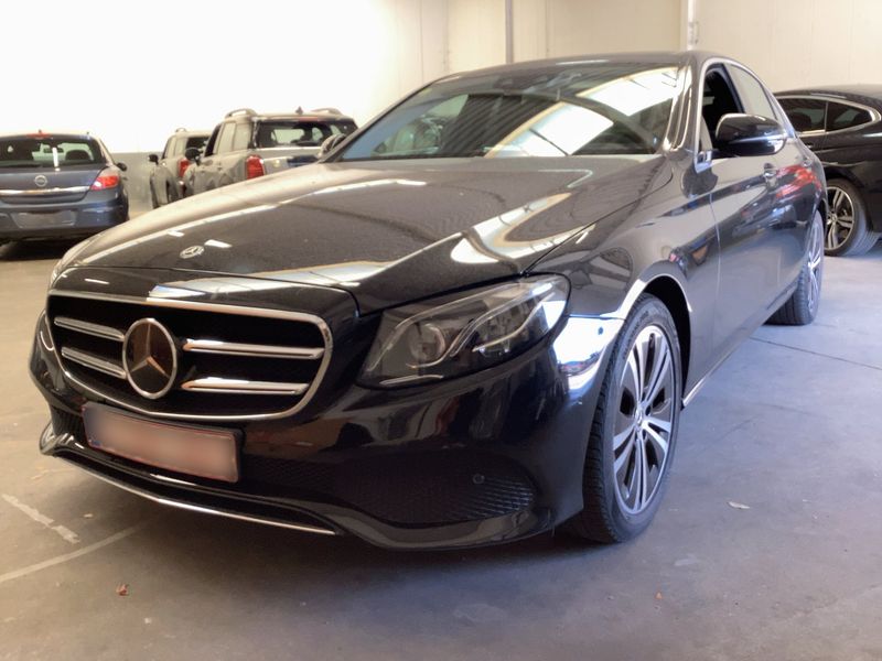 Mercedes-Benz E-Klasse E 220 d Avantgarde