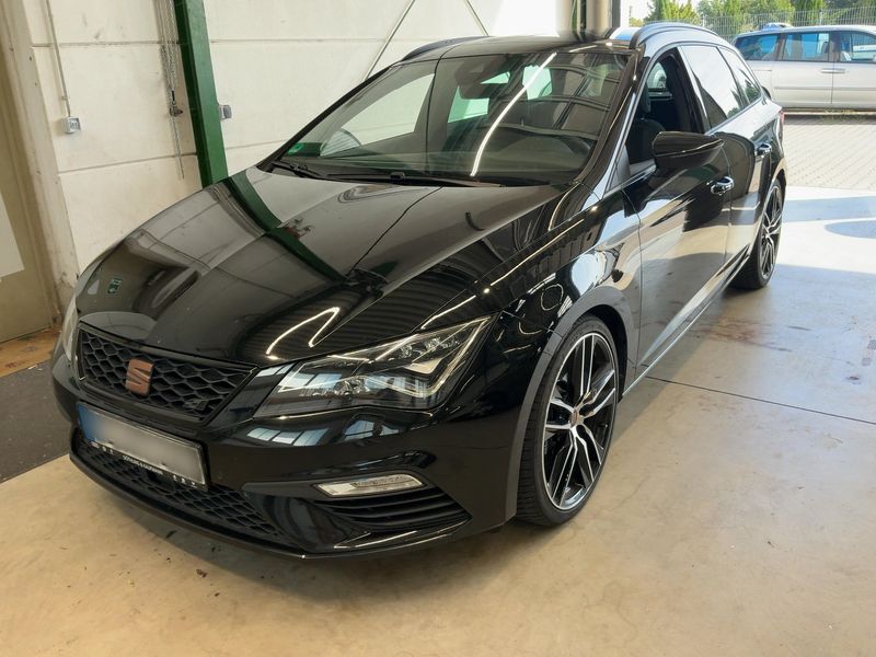 Seat Leon 2.0 TSI Cupra 300 4Drive