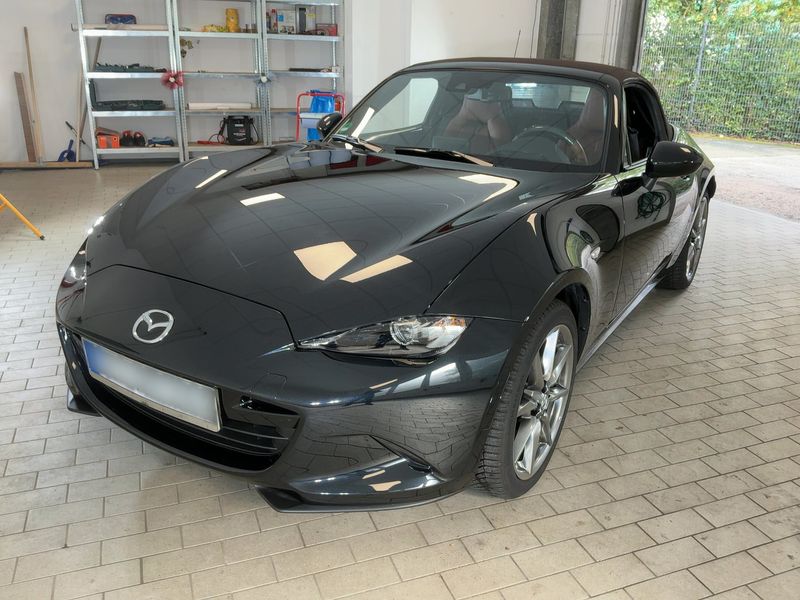 Mazda MX-5 2.0 Skyactiv-G Kazari
