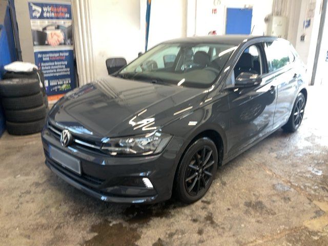 Volkswagen Polo 1.0 Comfortline