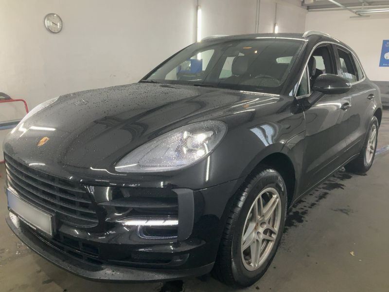 Porsche Macan Basis