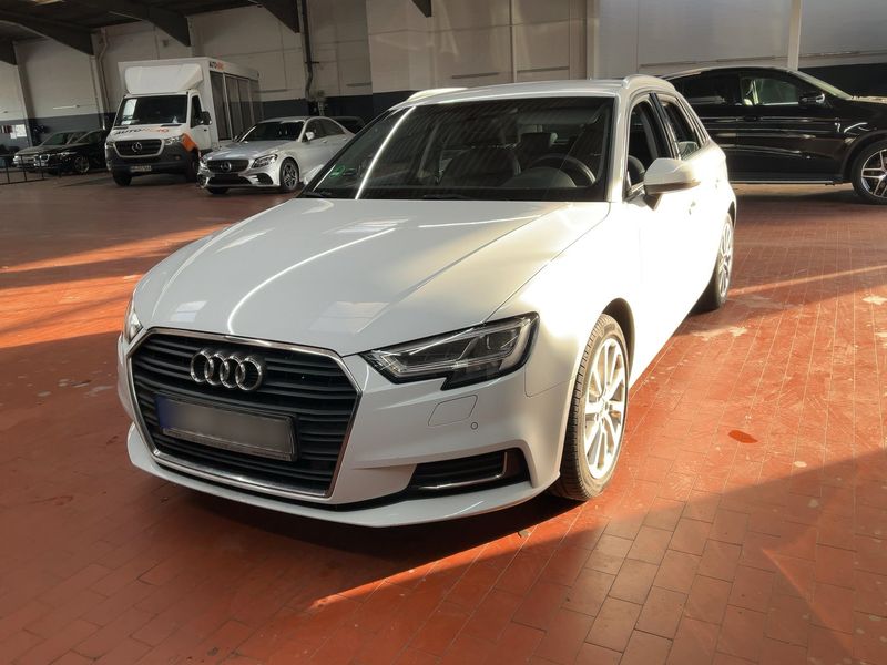 Audi A3 Sportback 30 g-tron design