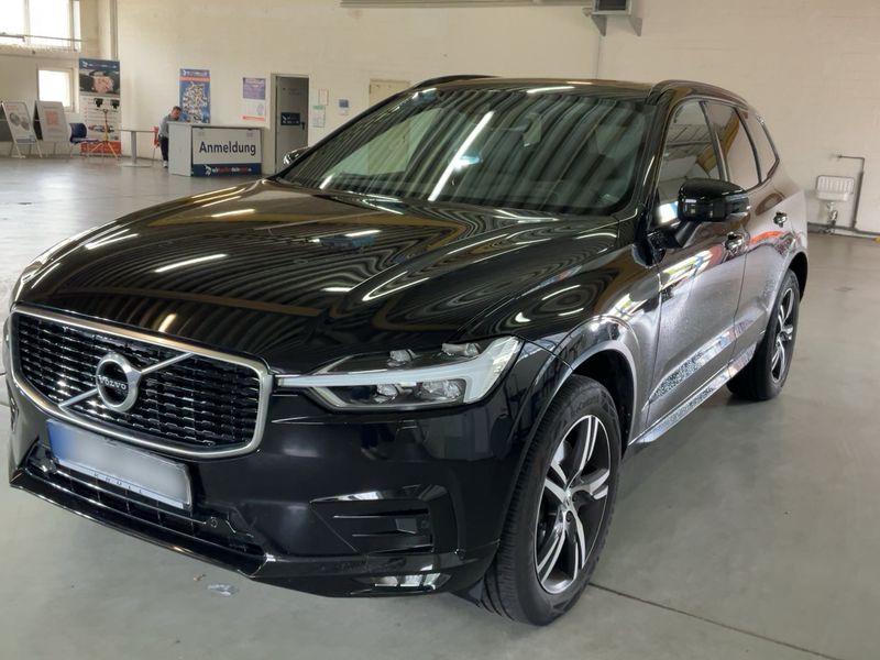 Volvo XC60 2.0 T5 R-Design 2WD