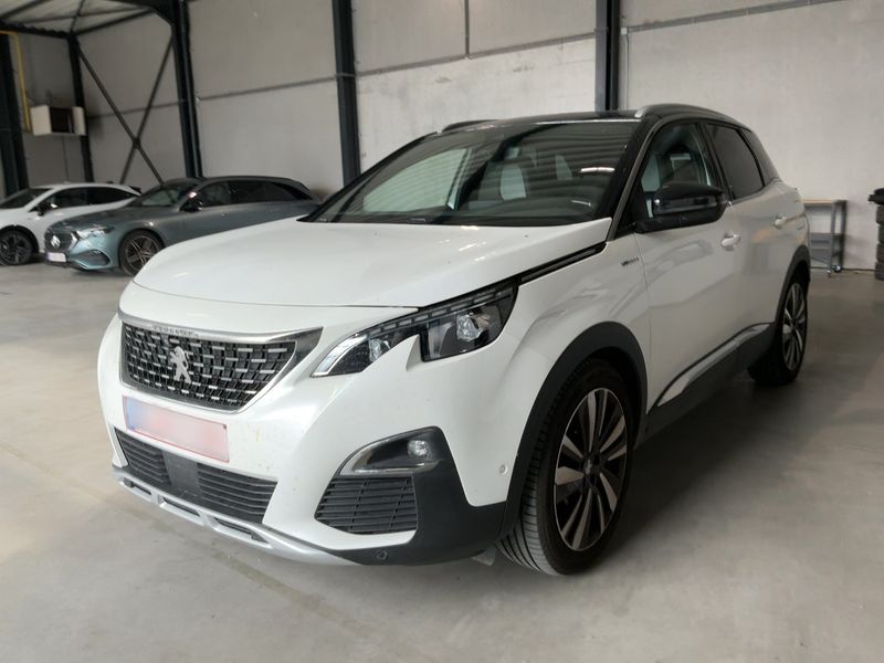 Peugeot 3008 1.6 Hybrid 4 300 GT