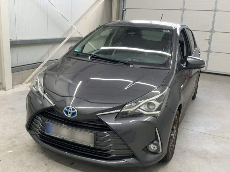 Toyota Yaris 1.5 Hybrid Y20 Club