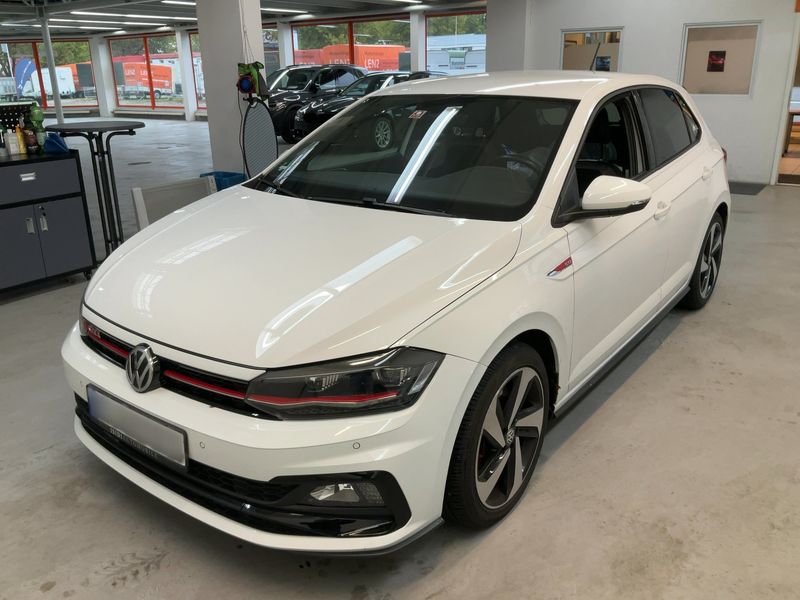Volkswagen Polo 2.0 TSI GTI