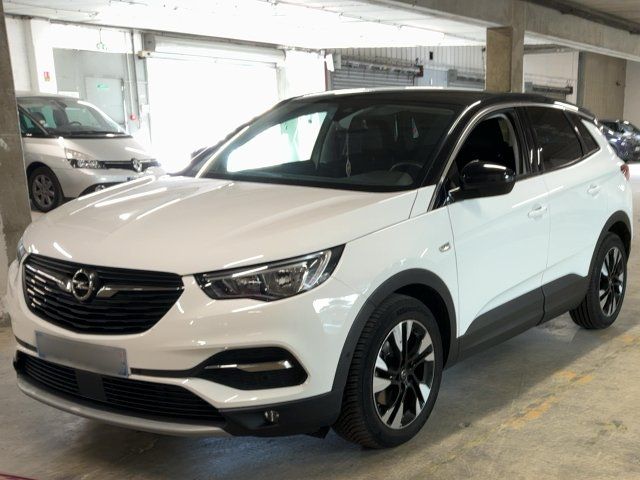 Opel Grandland X 1.2 Turbo Design Line
