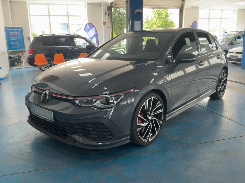 Volkswagen Golf VIII 2.0 TSI GTI Clubsport