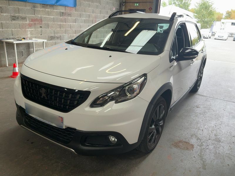 Peugeot 2008 1.2 e-THP GT Line