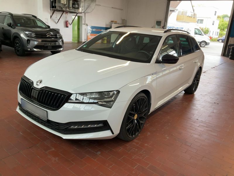 Skoda Superb 2.0 TDI SportLine