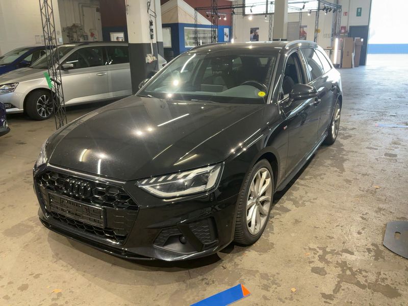 Audi A4 40 TFSI Mild-Hybrid S line