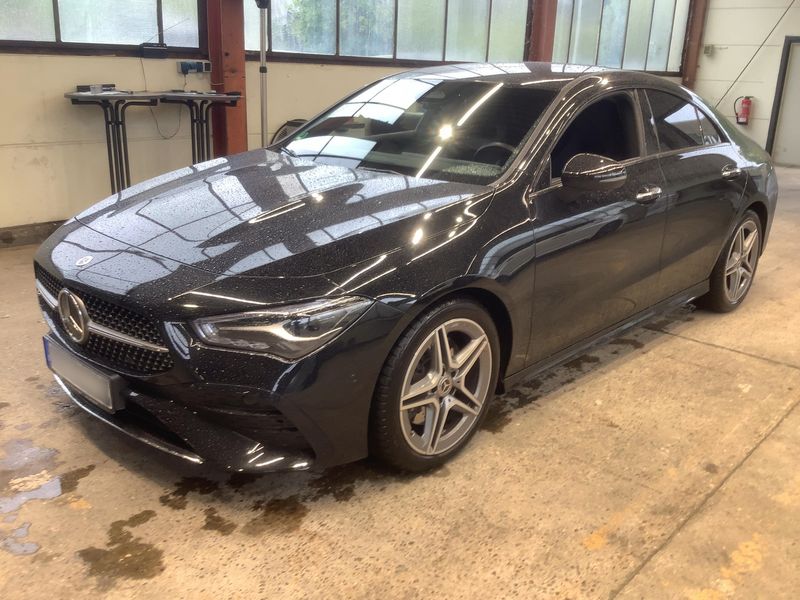 Mercedes-Benz CLA-Klasse CLA 220 d AMG Line