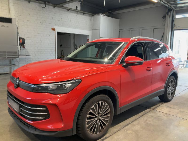 Volkswagen Tiguan 1.5 eTSI ACT Elegance