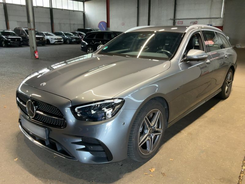 Mercedes-Benz E-класс E 300e T AMG Line
