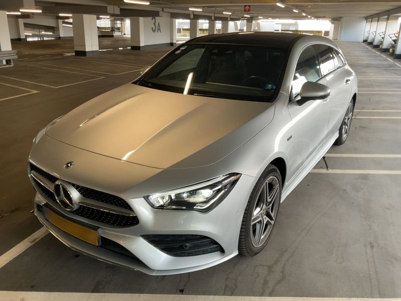 Mercedes-Benz CLA-Klasse CLA 250e Shooting Brake AMG Line