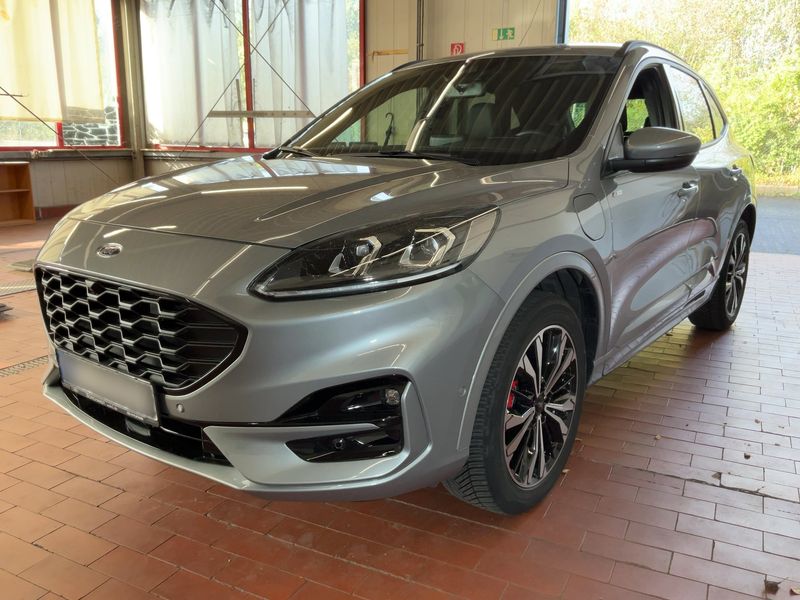 Ford Kuga 2.5 Plug-in Hybrid ST-Line X