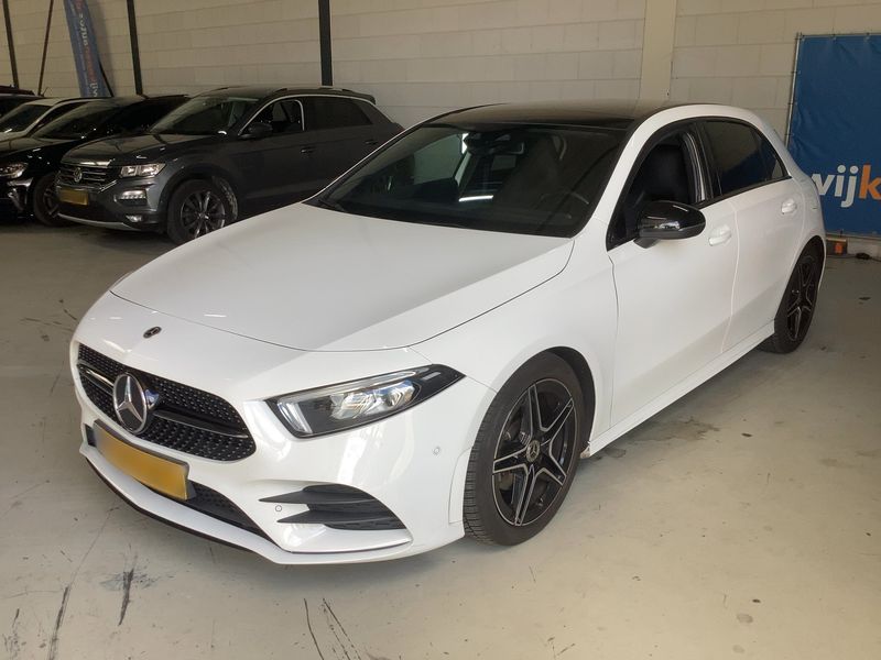 Mercedes-Benz A-Klasse A 180 AMG Line
