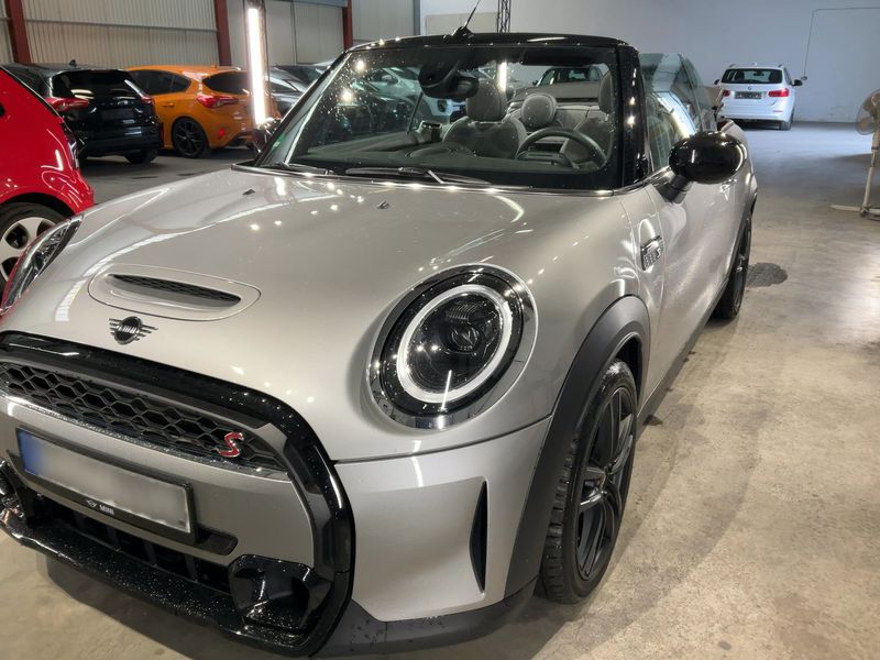 MINI Cabrio Cooper S Classic Trim