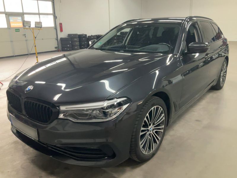 BMW 5er 520d xDrive Sport Line