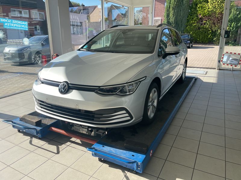 Volkswagen Golf VIII 2.0 TDI Life