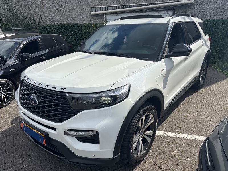 Ford Explorer 3.0 Plug-in Hybrid 4x4 ST-Line