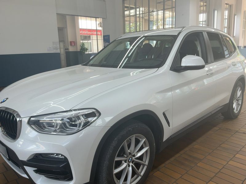 BMW X3 xDrive 20d Mild-Hybrid Advantage