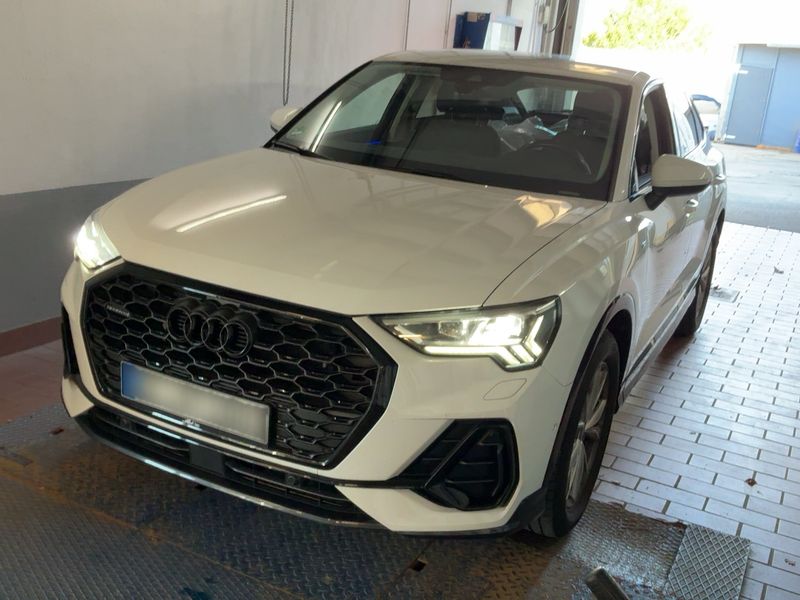 Audi Q3 Sportback 40 TDI quattro S line