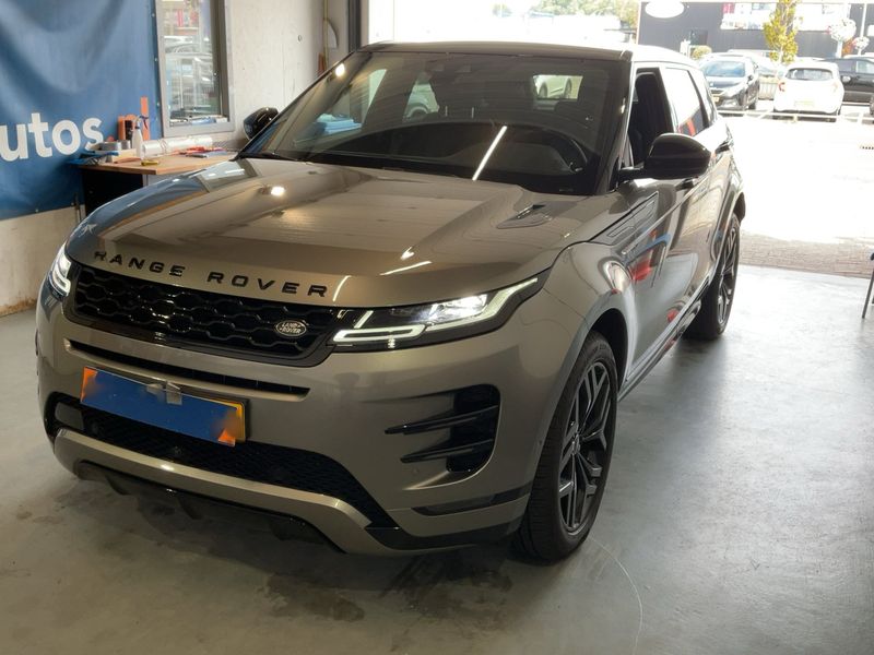 Land Rover Evoque P300e Hybrid SE R-Dynamic