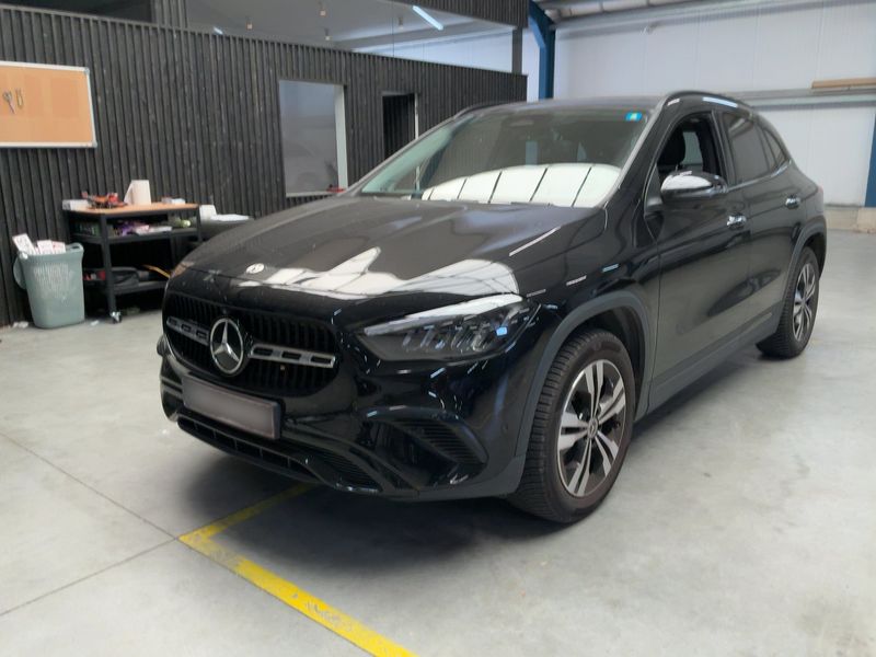 Mercedes-Benz GLA-Klasse GLA 180 Mild-Hybrid Progressive