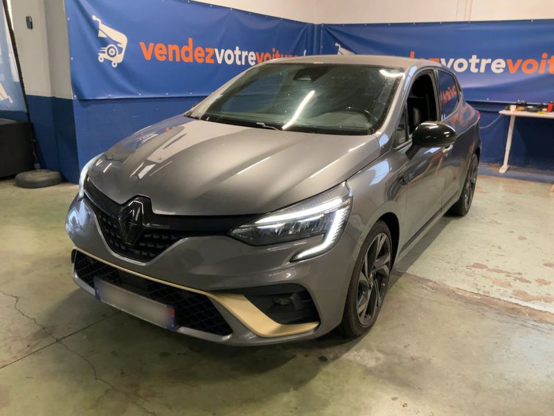 Renault Clio 1.6 Hybrid E-Tech Engineered
