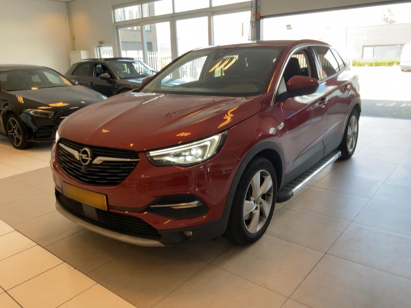 Opel Grandland X 1.6 Plug-in Hybrid Business Elegance