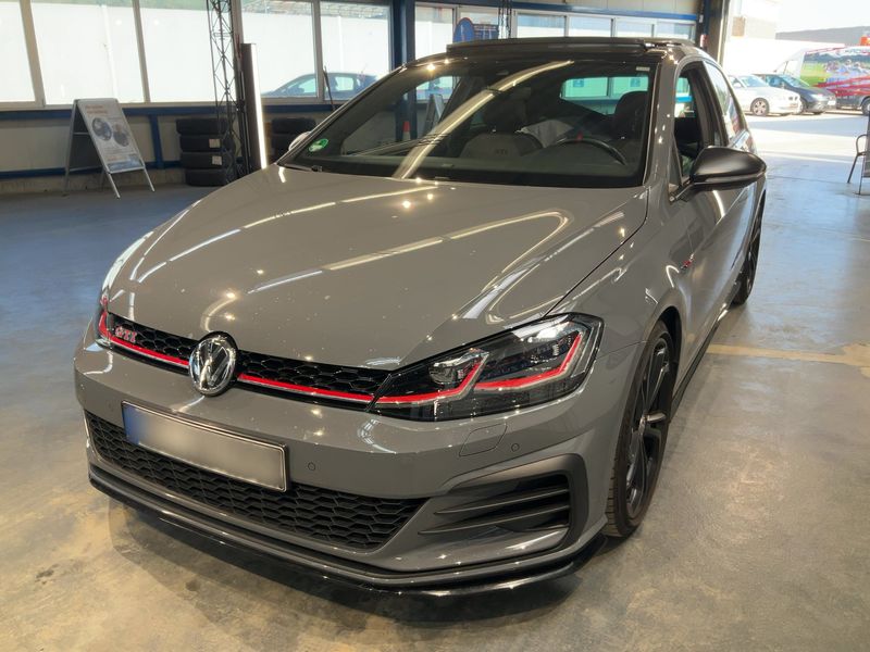 Volkswagen Golf VII 2.0 TSI GTI TCR
