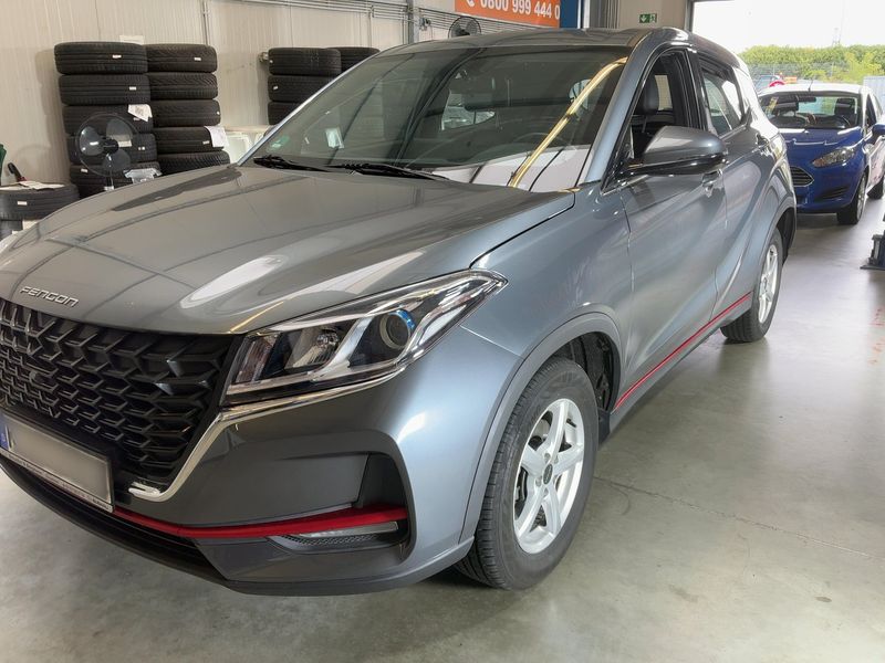 DFSK E5 1.5 Plug-in Hybrid Intelligent