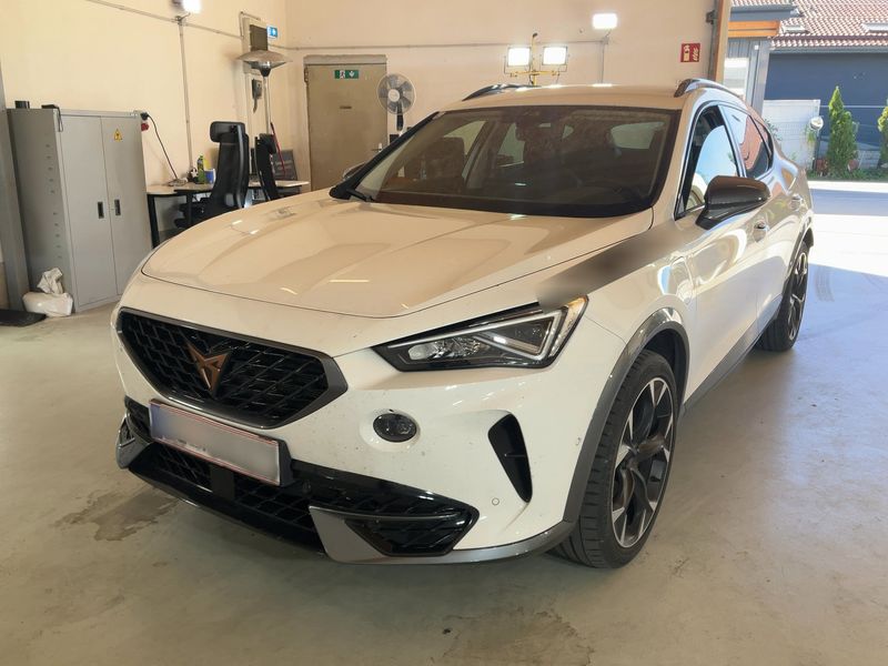 Cupra Formentor 1.4 e-HYBRID