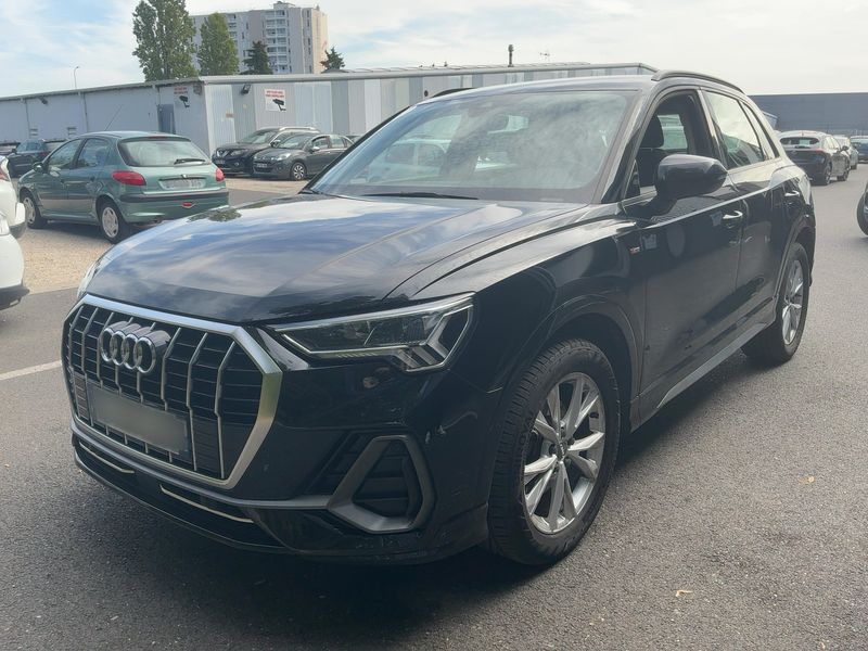 Audi Q3 35 TDI S line