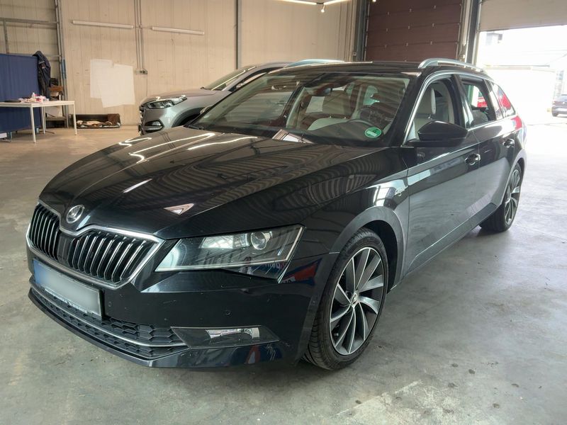 Skoda Superb 2.0 TDI Laurin & Klement