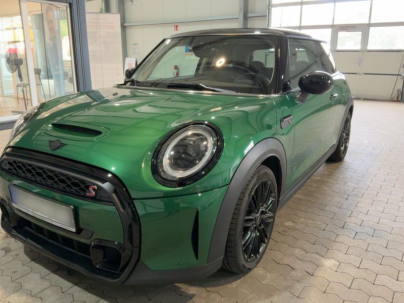 MINI Cooper S Classic Trim