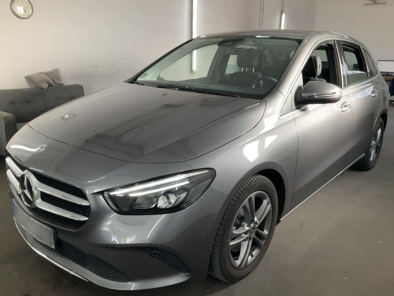 Mercedes-Benz B-Klasse B 220 4Matic Progressive