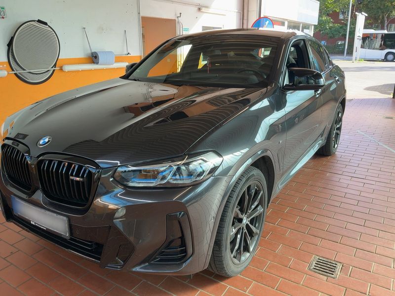 BMW X4 M40d Mild-Hybrid