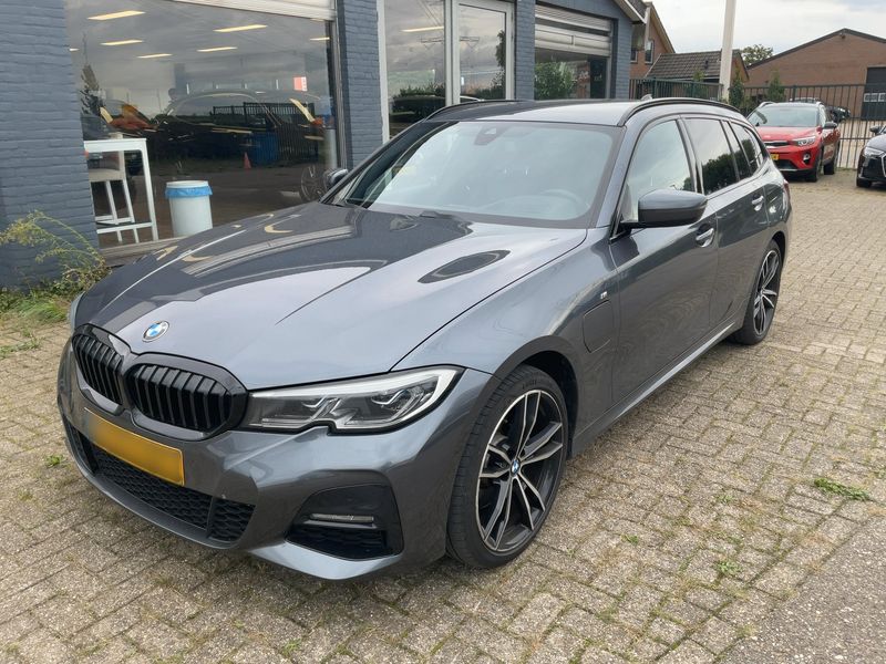 BMW 3er 320e M Sport