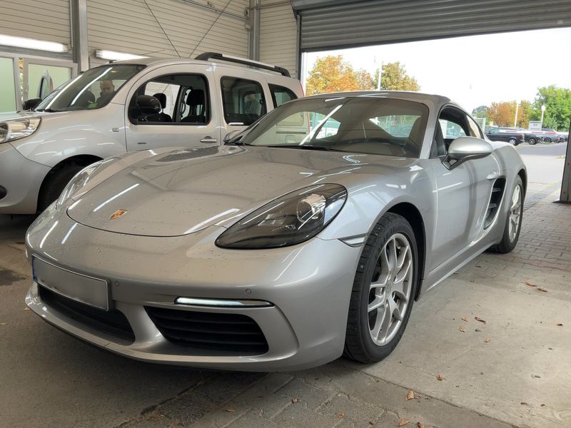 Porsche 718 Cayman 2.0