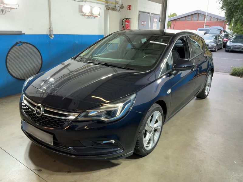 Opel Astra 1.6 CDTI Dynamic Start&Stop