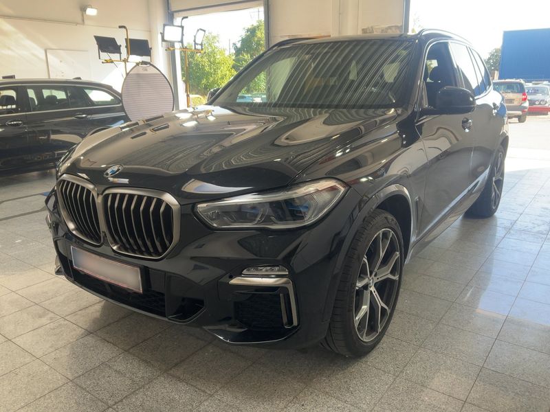 BMW X5 M50d
