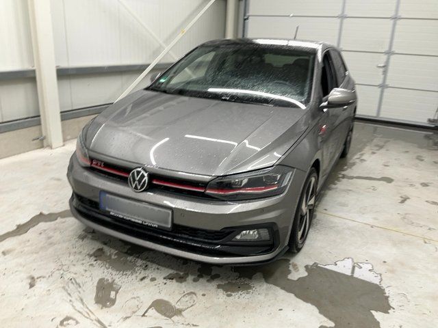 Volkswagen Polo 2.0 TSI GTI
