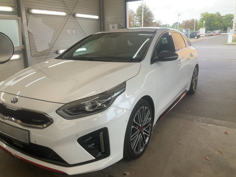 Kia pro_cee'd 1.6 TGDI GT