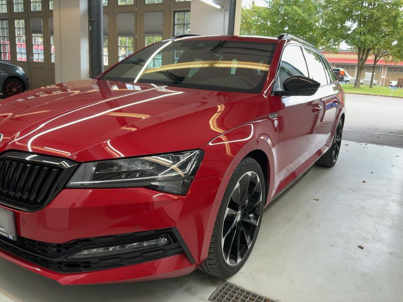 Skoda Superb 2.0 TSI SportLine 4x4