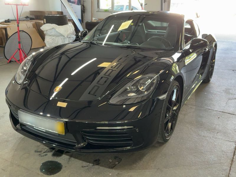 Porsche 718 Cayman 2.0